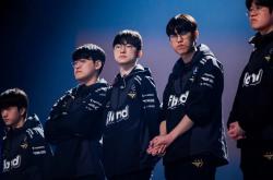 开云体育-MAD横扫WBG，Faker操刀奇招英雄翻盘焦点之战全球总决赛，成为赛场最大亮点的简单介绍