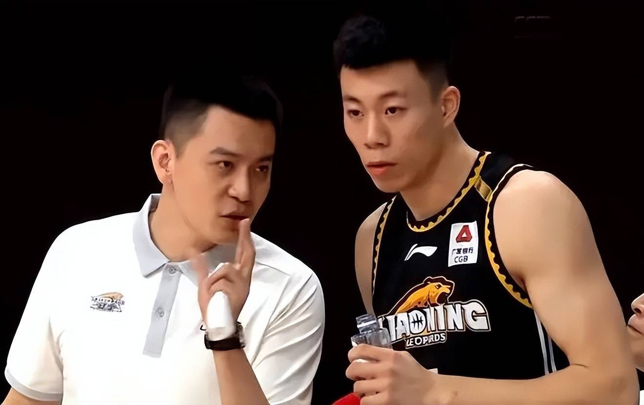CBA联赛与文化艺术合作引发共鸣