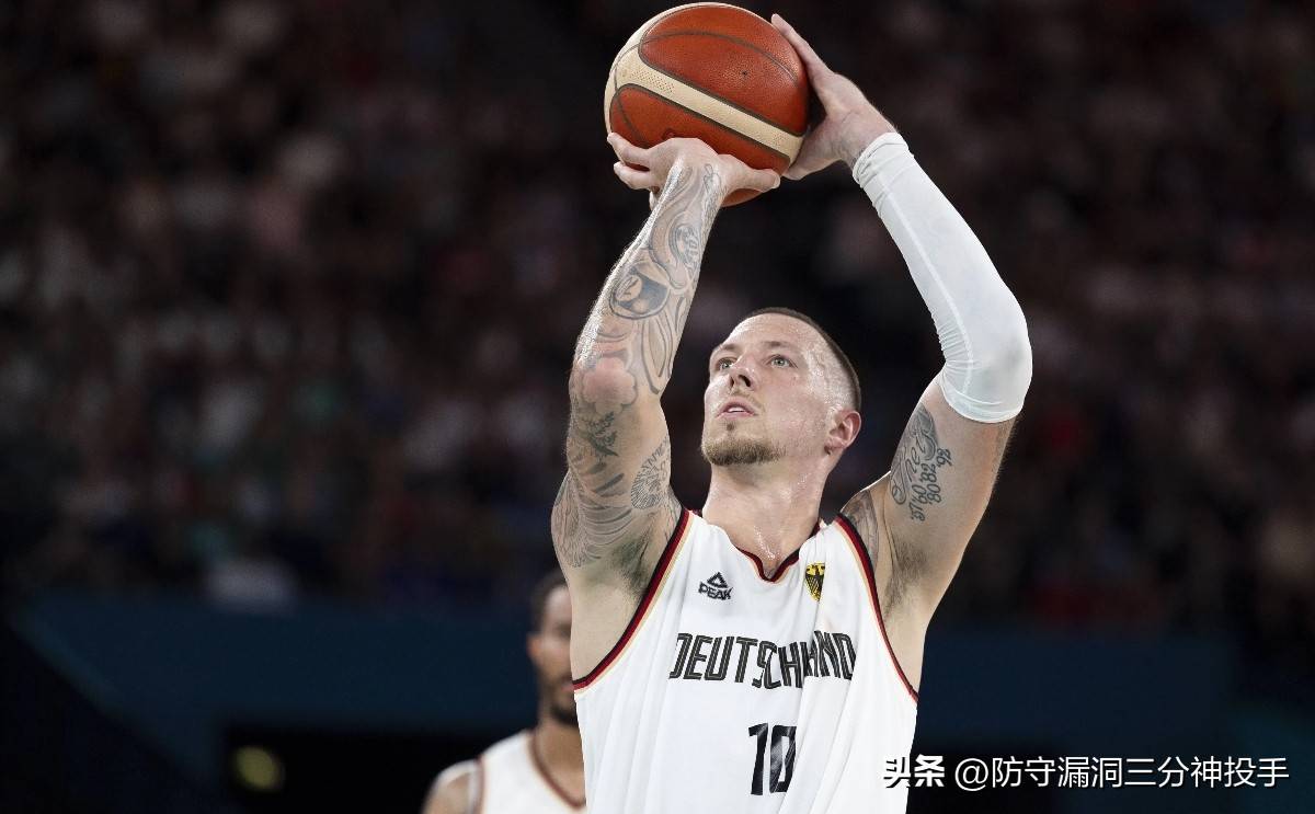 包含德国男篮血洗西班牙男篮,戈贝尔一己之力扛起全队的词条 包含德国男篮血洗西班牙男篮,戈贝尔一己之力扛起全队的词条